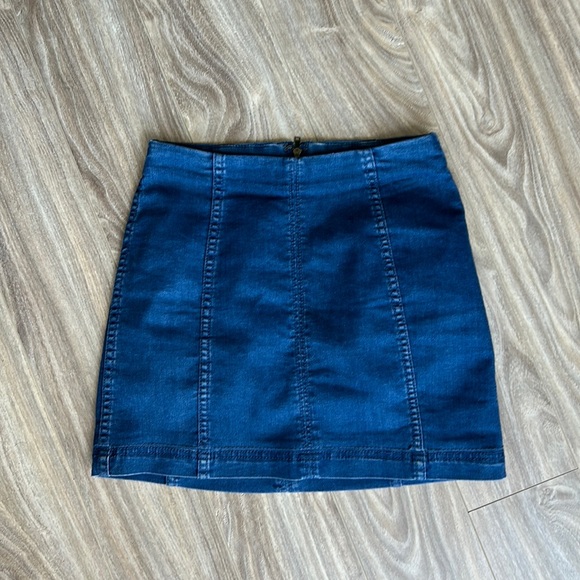 Free People Modern Femme Stretchy Denim Mini Skirt - Picture 1 of 2